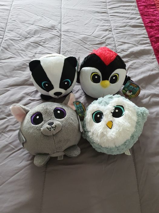 Conjunto 4 peluches Coruja Morcego Texugo e Pica-Pau