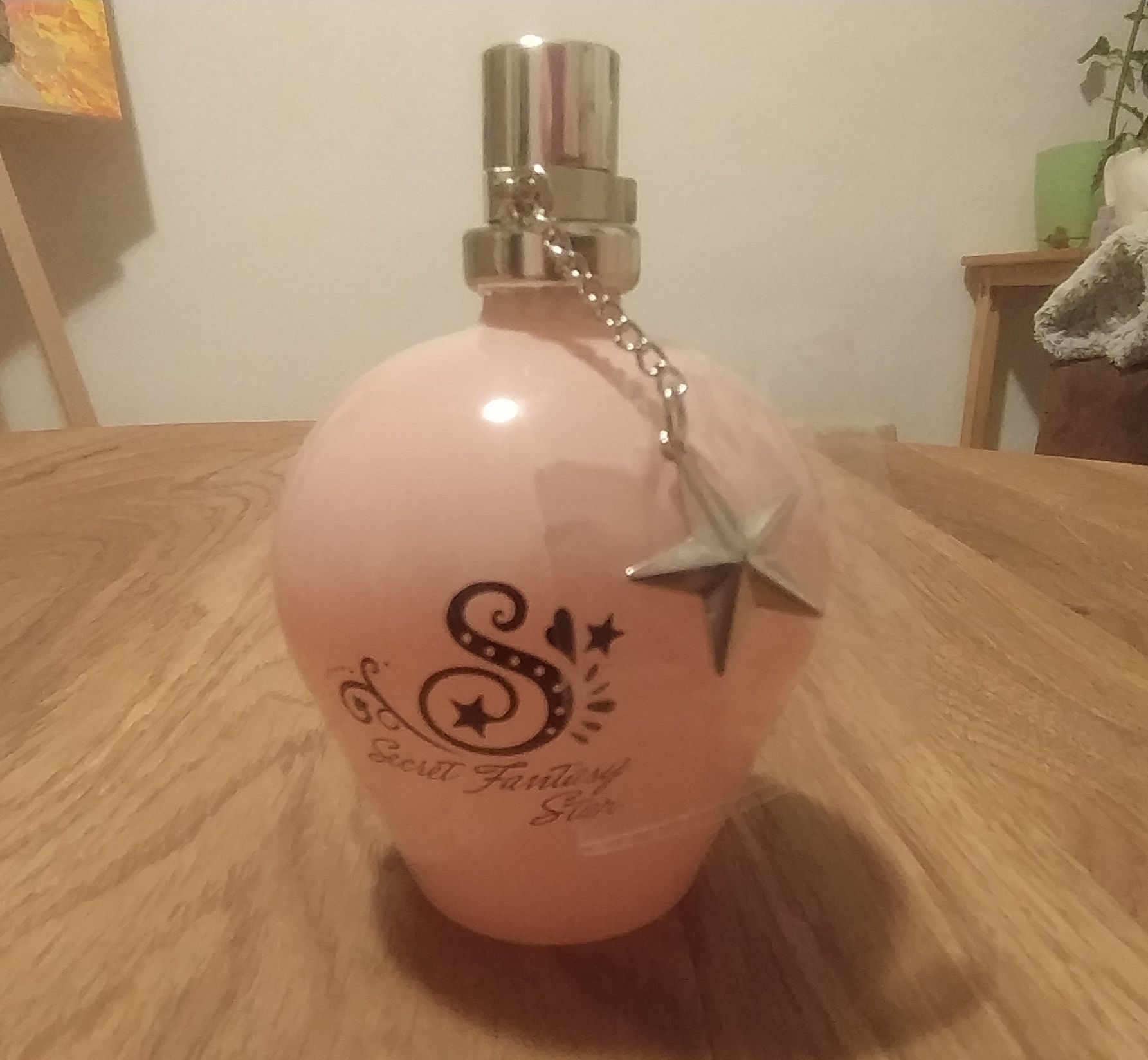 Perfumy Secret fantasy Star Avon