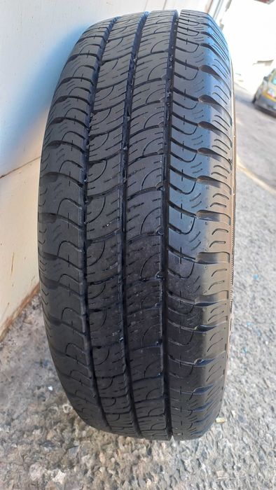 Продам  Резину GOOD YEAR