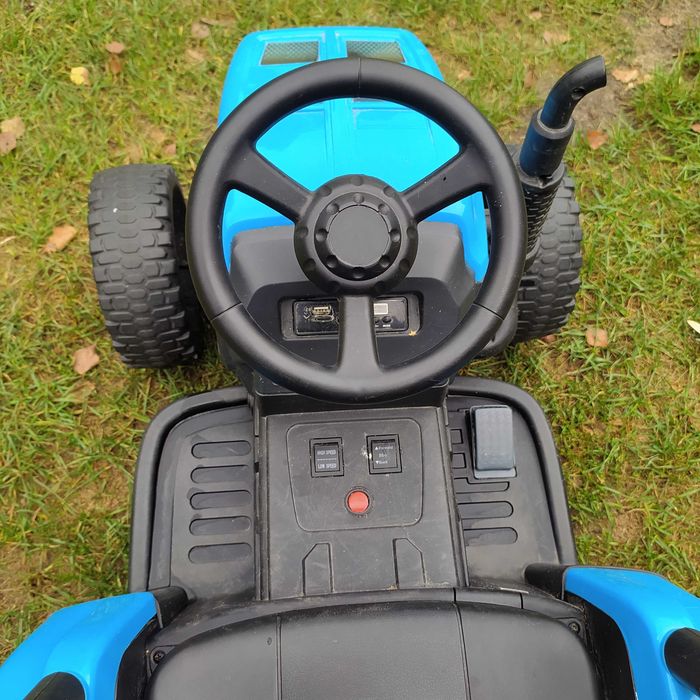 Traktor new holland