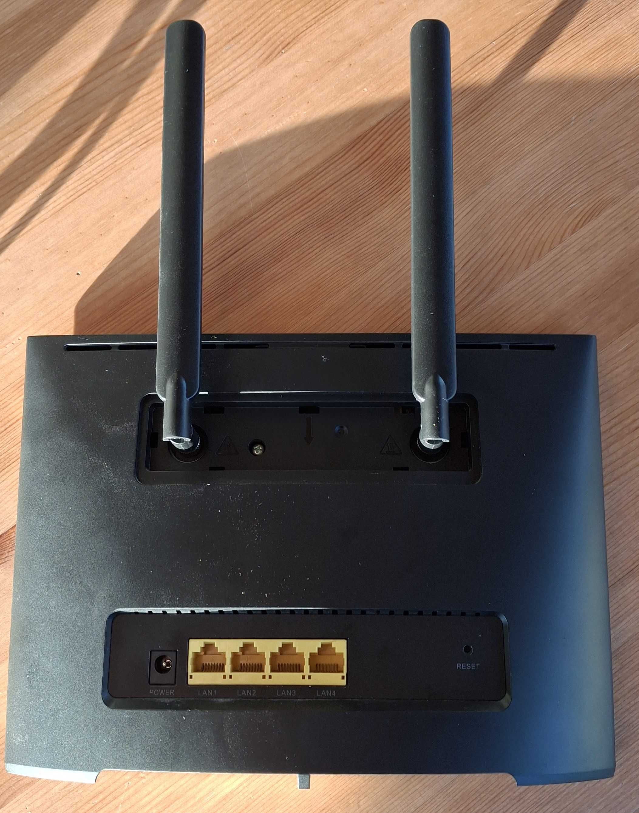 Router HUAWEI B525s-23a