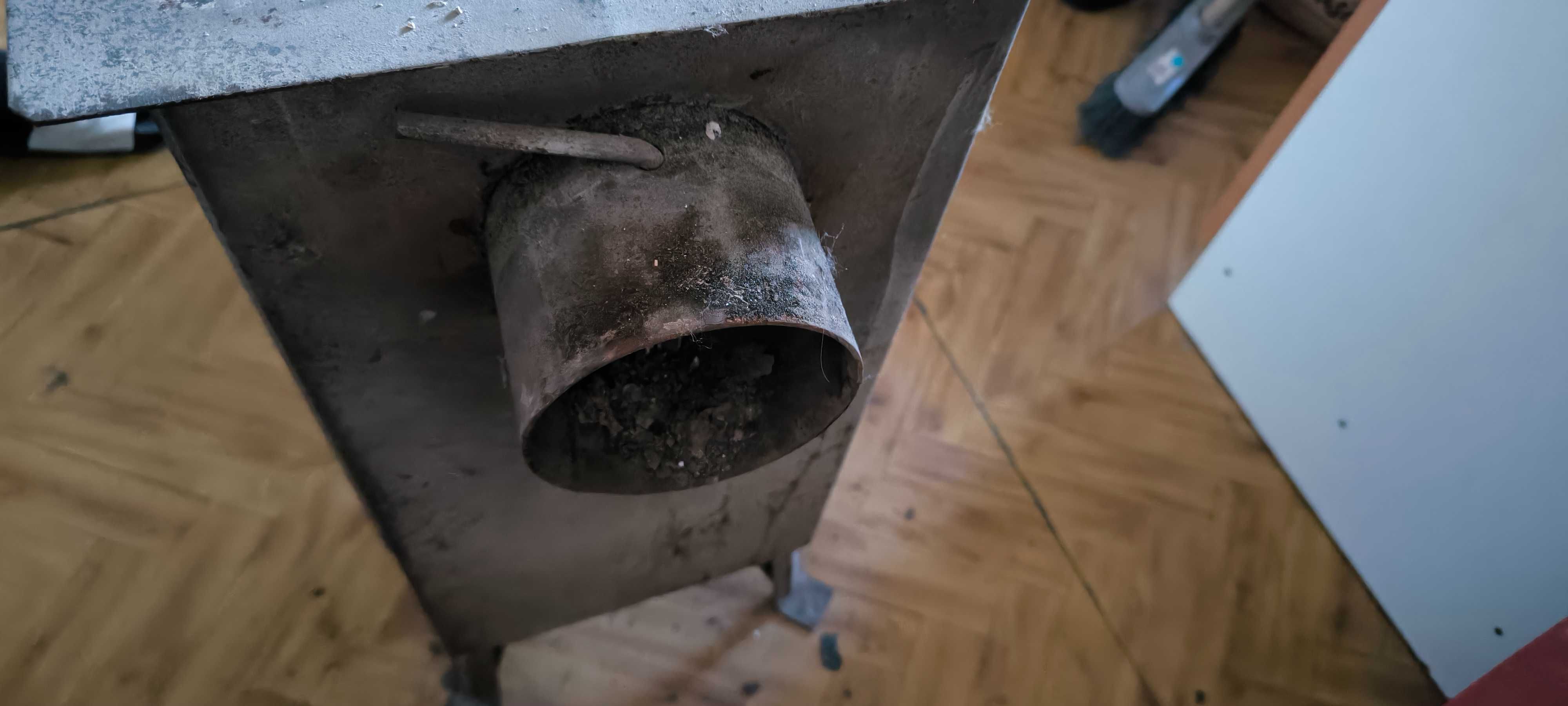 Piec typu koza szamotowy