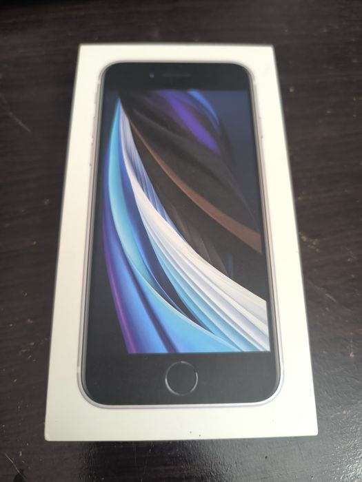 iPhone SE 2020 (A13 Bionic) 128GB - Impecável