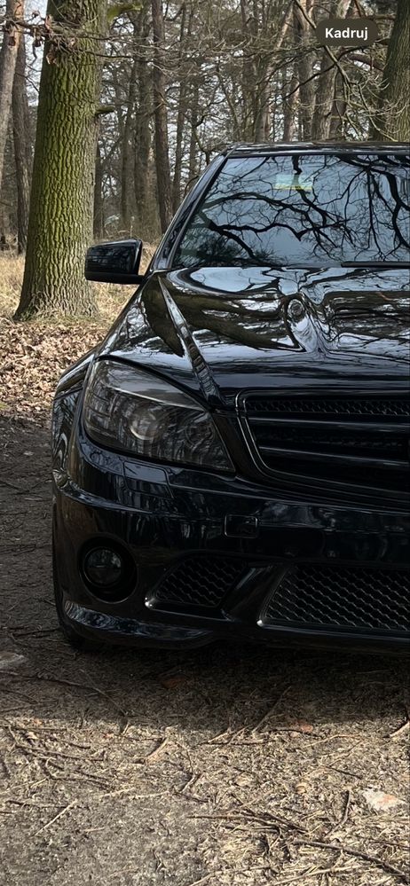 Mercedes C63 AMG
