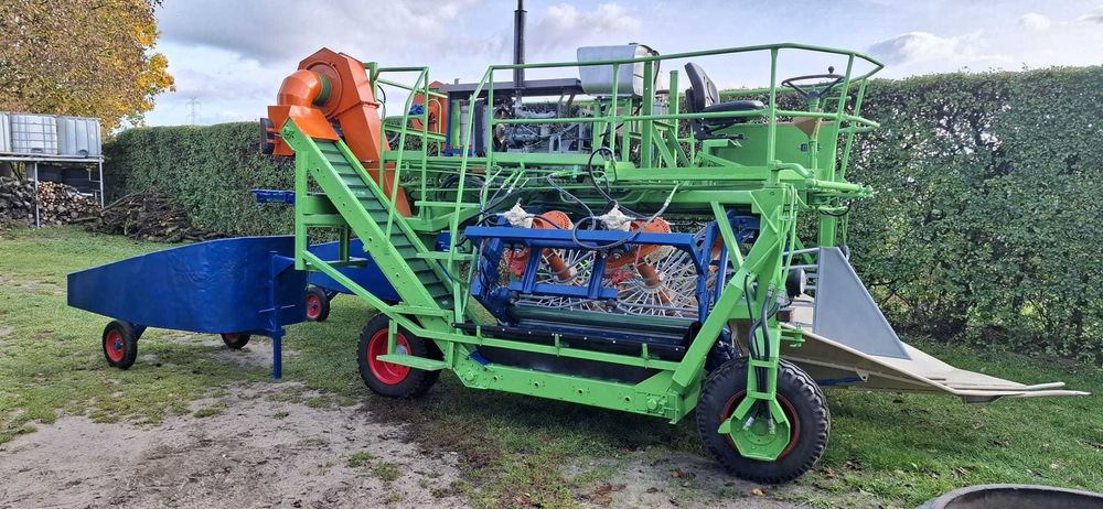 Sprzedam Kombajn porzeczkowy KPS-5
100% hydrauliczny