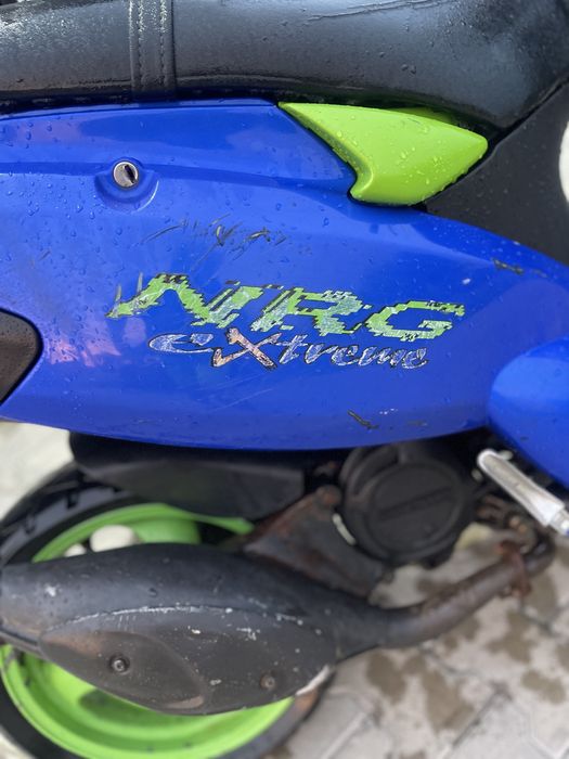Мопед Piaggio NRG Extrime італія