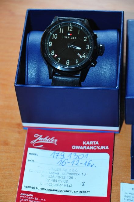 zegarek Tommy Hilfiger TH24/7 hybryda Smartwatch zegarek