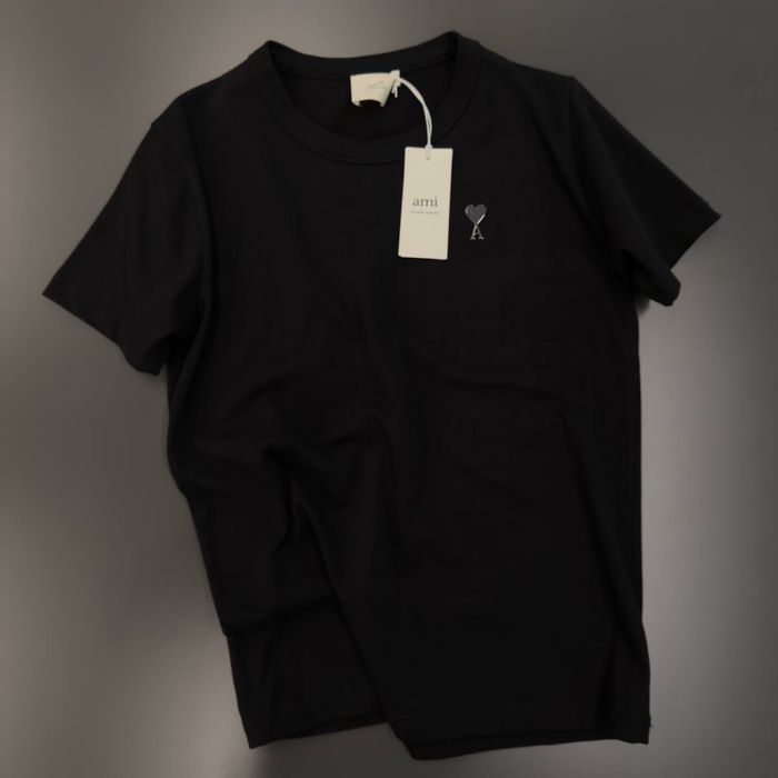 Футболка Emporio Armani мужская оверсайз черная белая оригинал унисекс