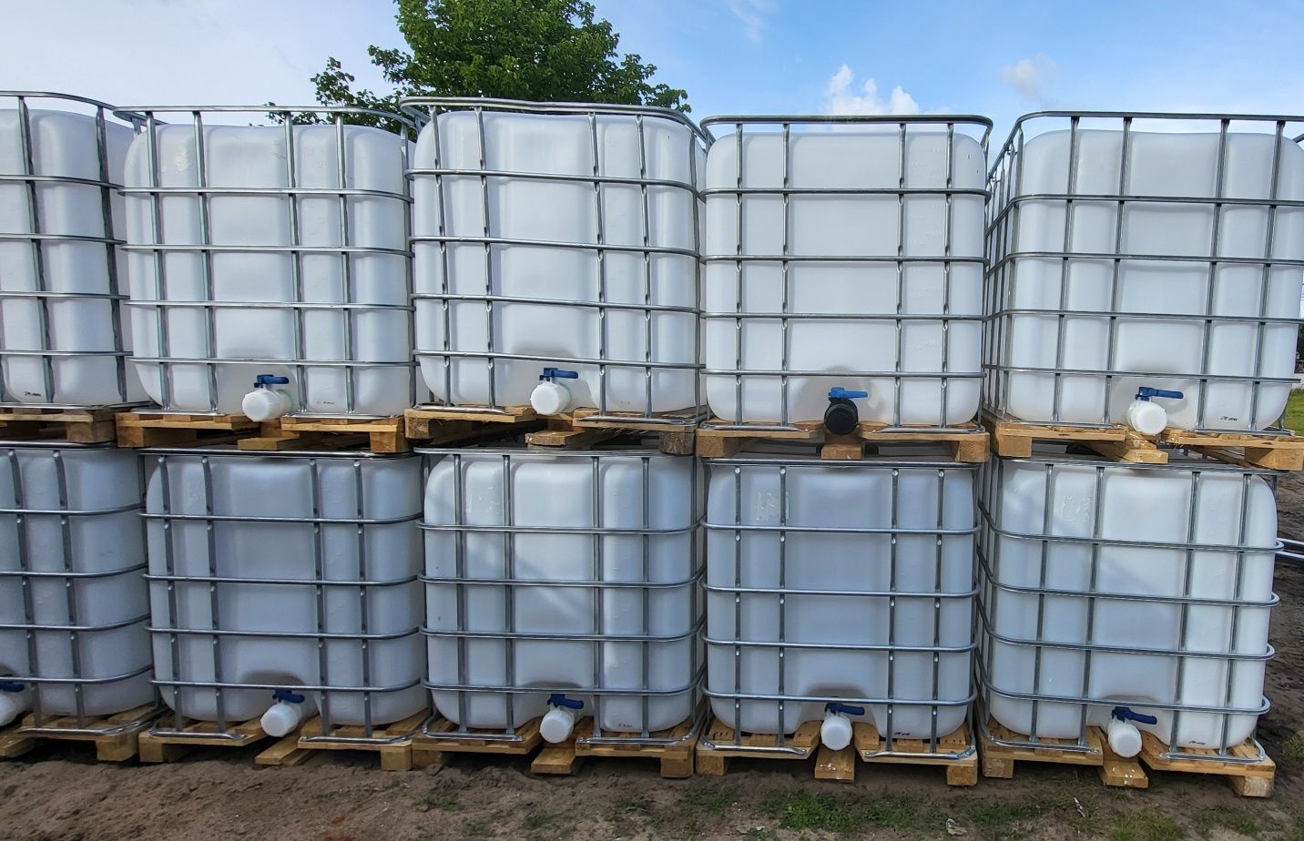 Mauzer zbiornik 1000l biale czyste Fv