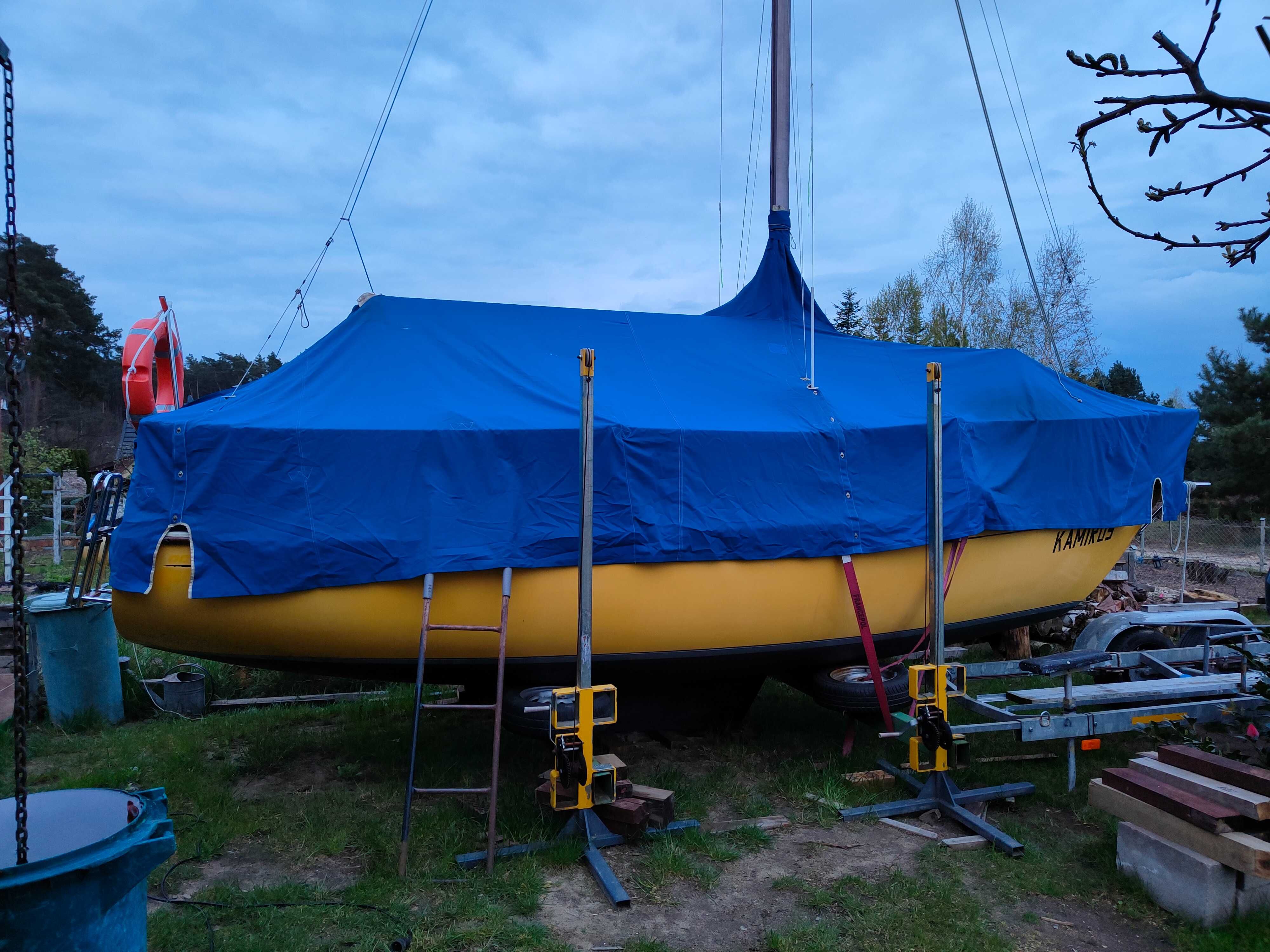 Sprzedam s/y Kamiros jacht żaglowy, silnik Mercury 4 z przyczepą