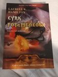 Cyrk potępieńców Laurell Hamilton