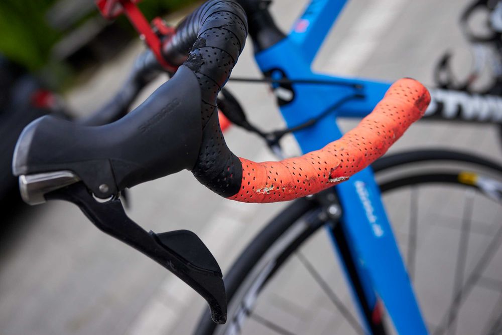 Rower B'TWIN ULTRA 720 AF szosa, CARBON widelec, 2 x11