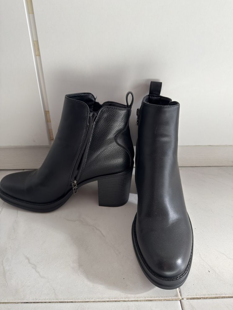 Botas cano curto