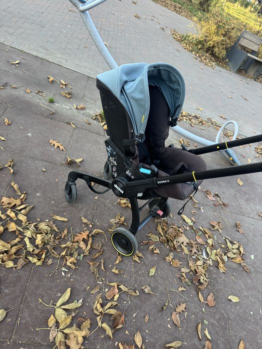 Коляска Doona X 2 в 1 автокрісло