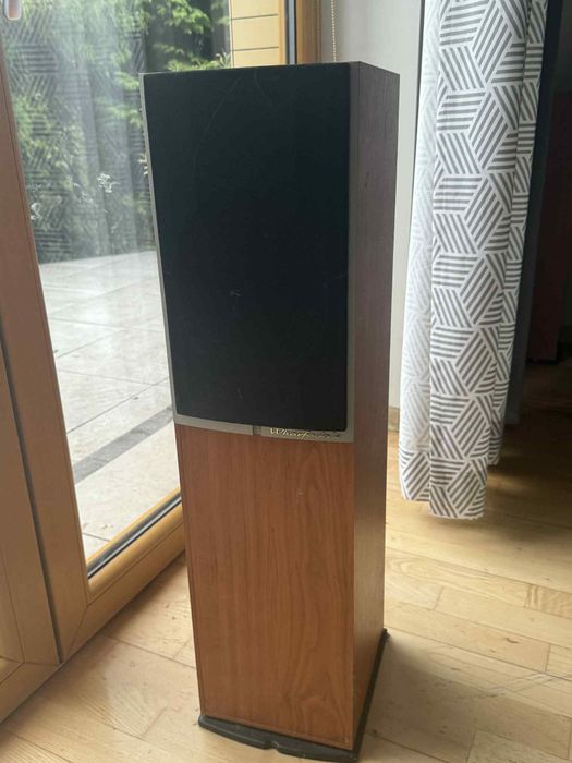 WHARFEDALE Diamomd  8.3
