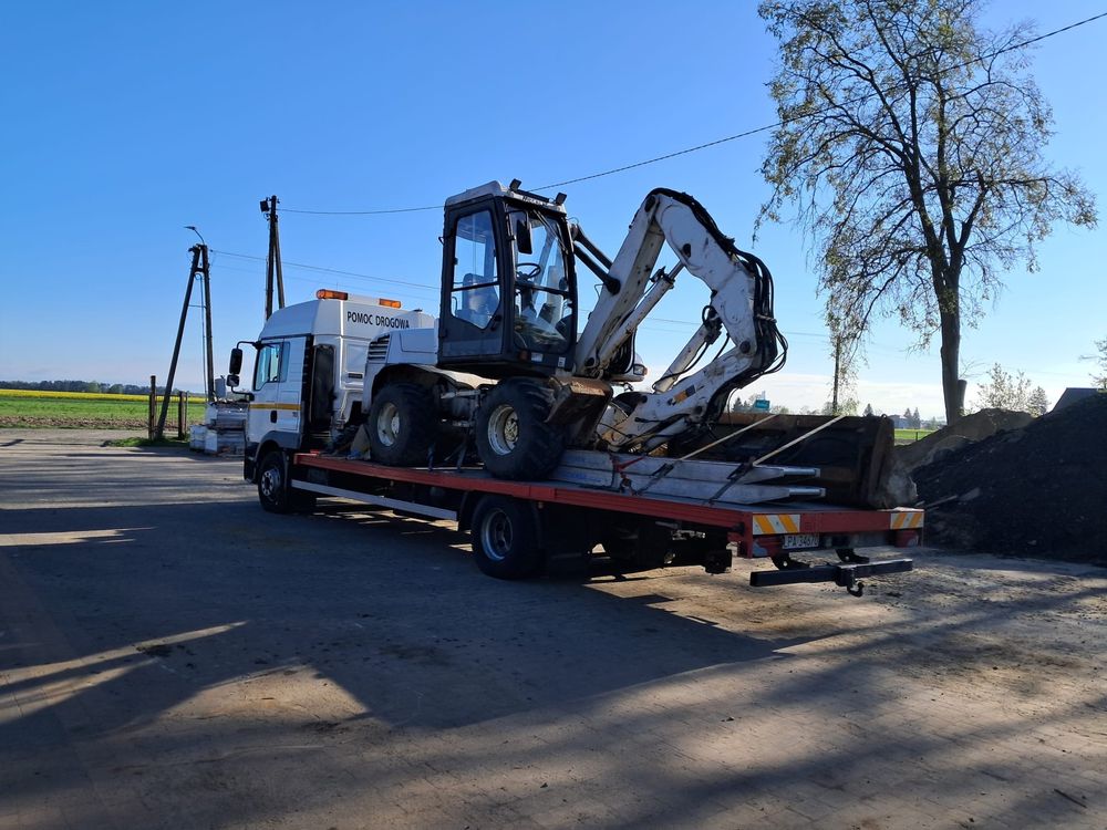 Usługi transportowe,autolaweta do 9 t, maszyny rolnicze, bus