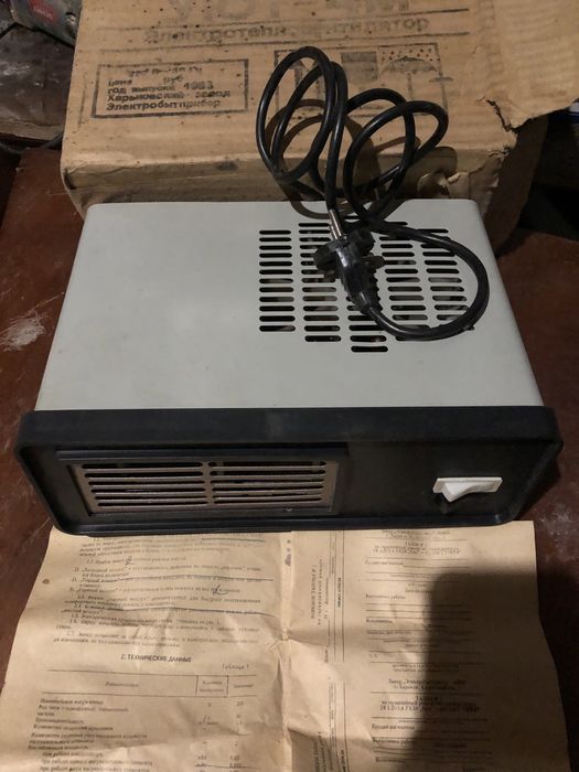 Тепловентилятор, обогреватель Уют 4М