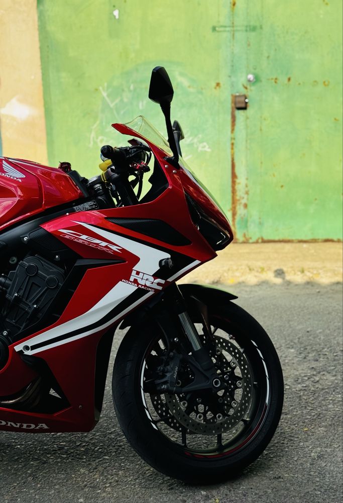 Honda cbr650ra 2022 abs tcs