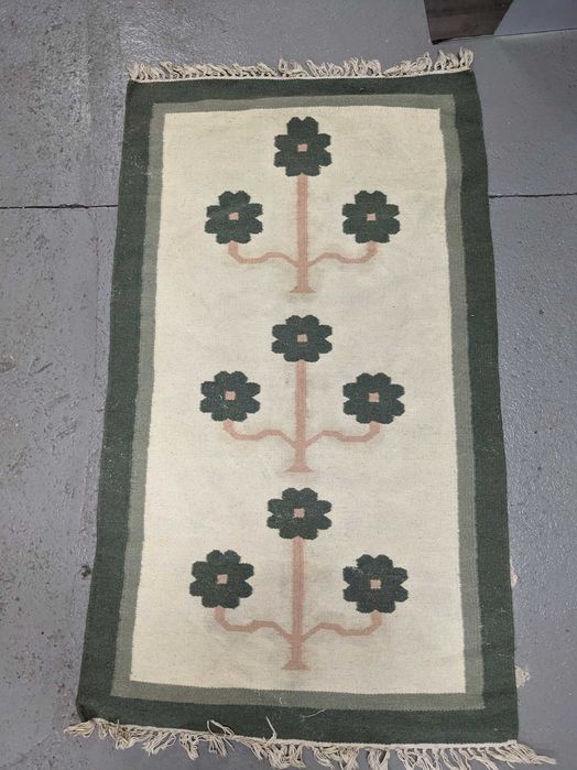 2 Tapetes de Quarto em Lã