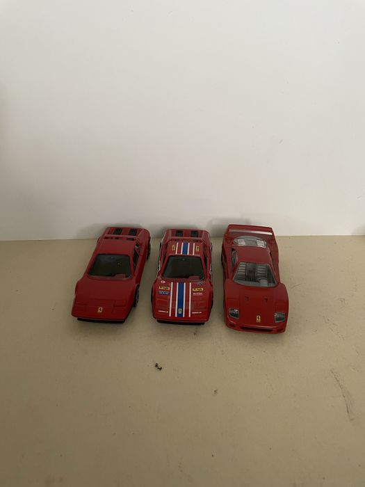 Ferraris da burago 1:42