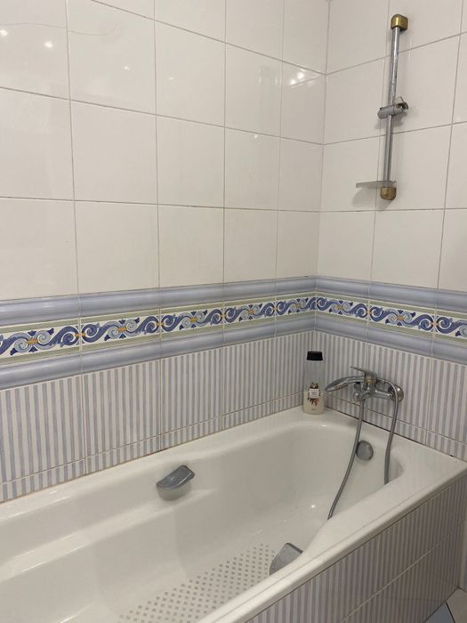 Quarto mobilado para arrendamento em Braga/Despesas incluidas