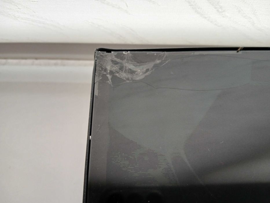 Продам телевізор Xiaomi L32m8-a2me на запчастини розбитий екран