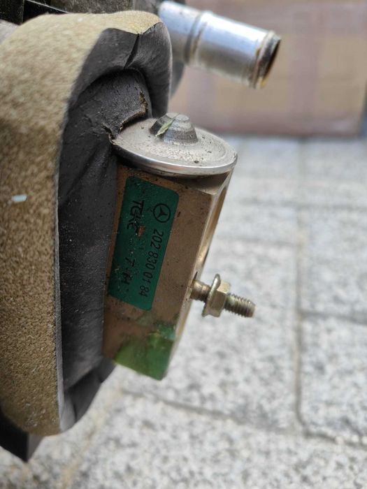 Caixa de ar condicionado Mercedes w202