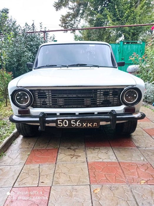 Продам авто ВАЗ классика 2102