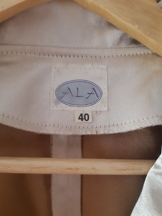Złota marynarka błyszczący materiał
