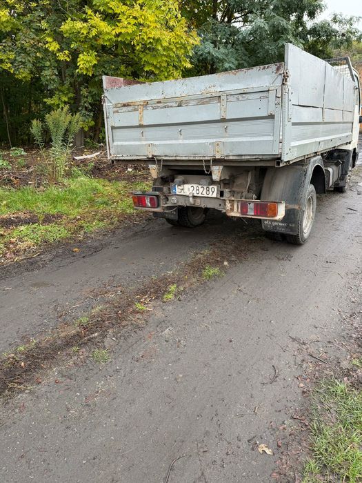 Nissan Cabstar rok1999