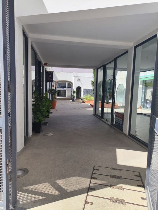 Garagem fechada em condomínio