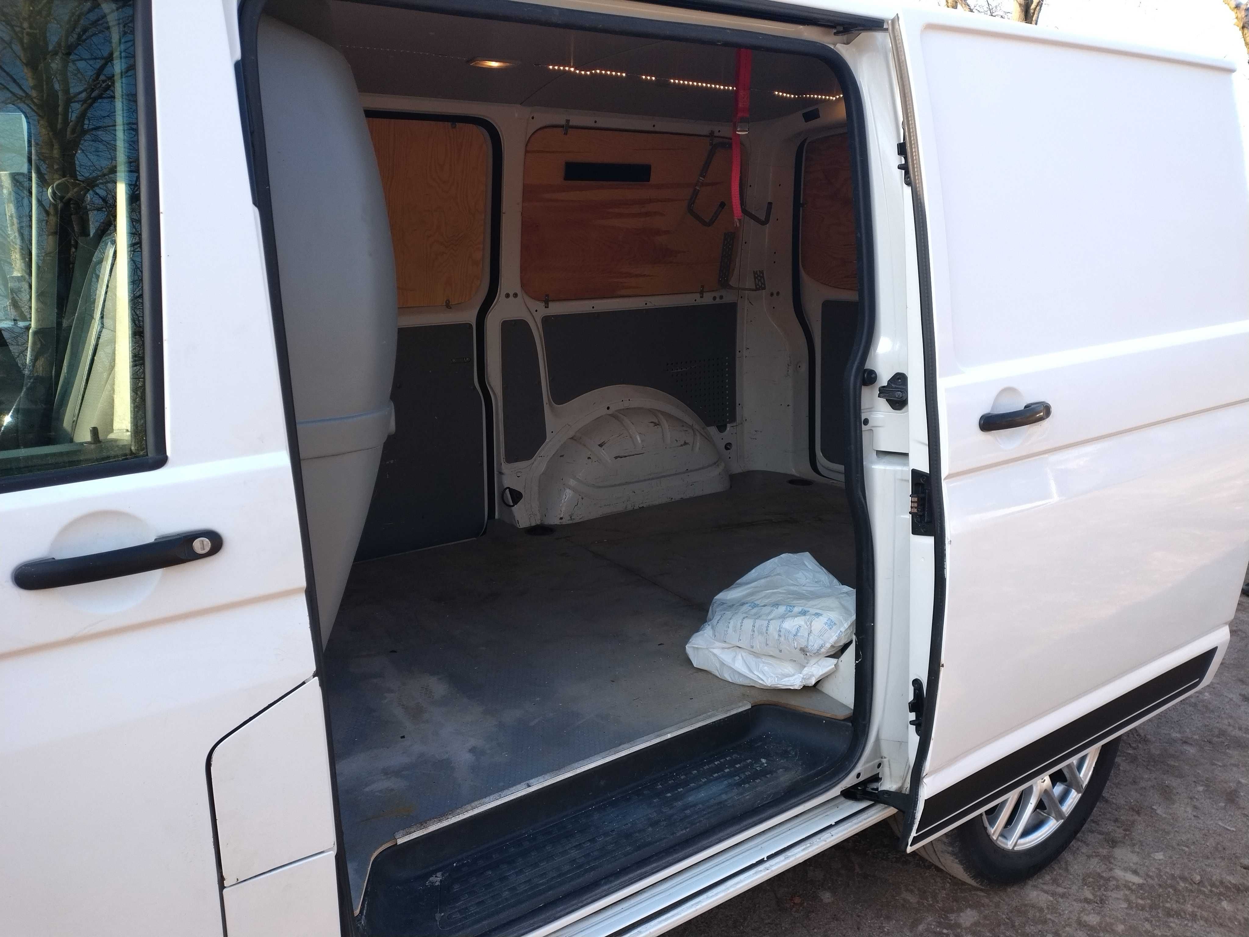 Volkswagen Transporter T5, T28 DSG automat, 7 begow, 2014, 230tkm