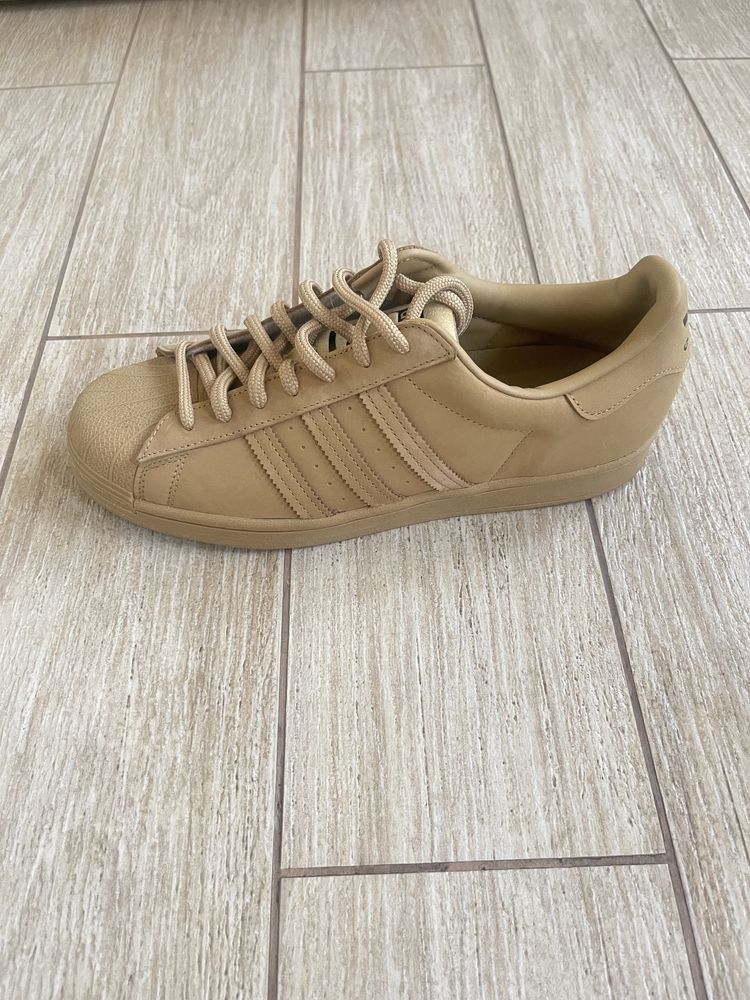 Продам кросівки adidas superstar оригінал, нові!!!