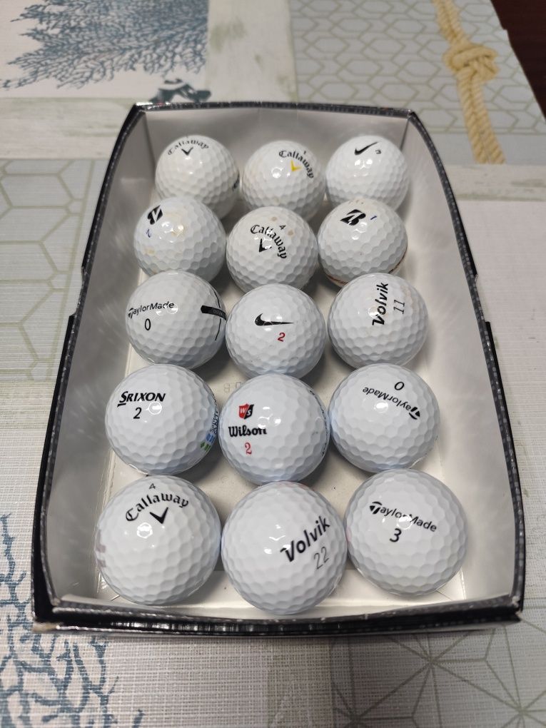 45 Bolas de Golfe - Várias Marcas