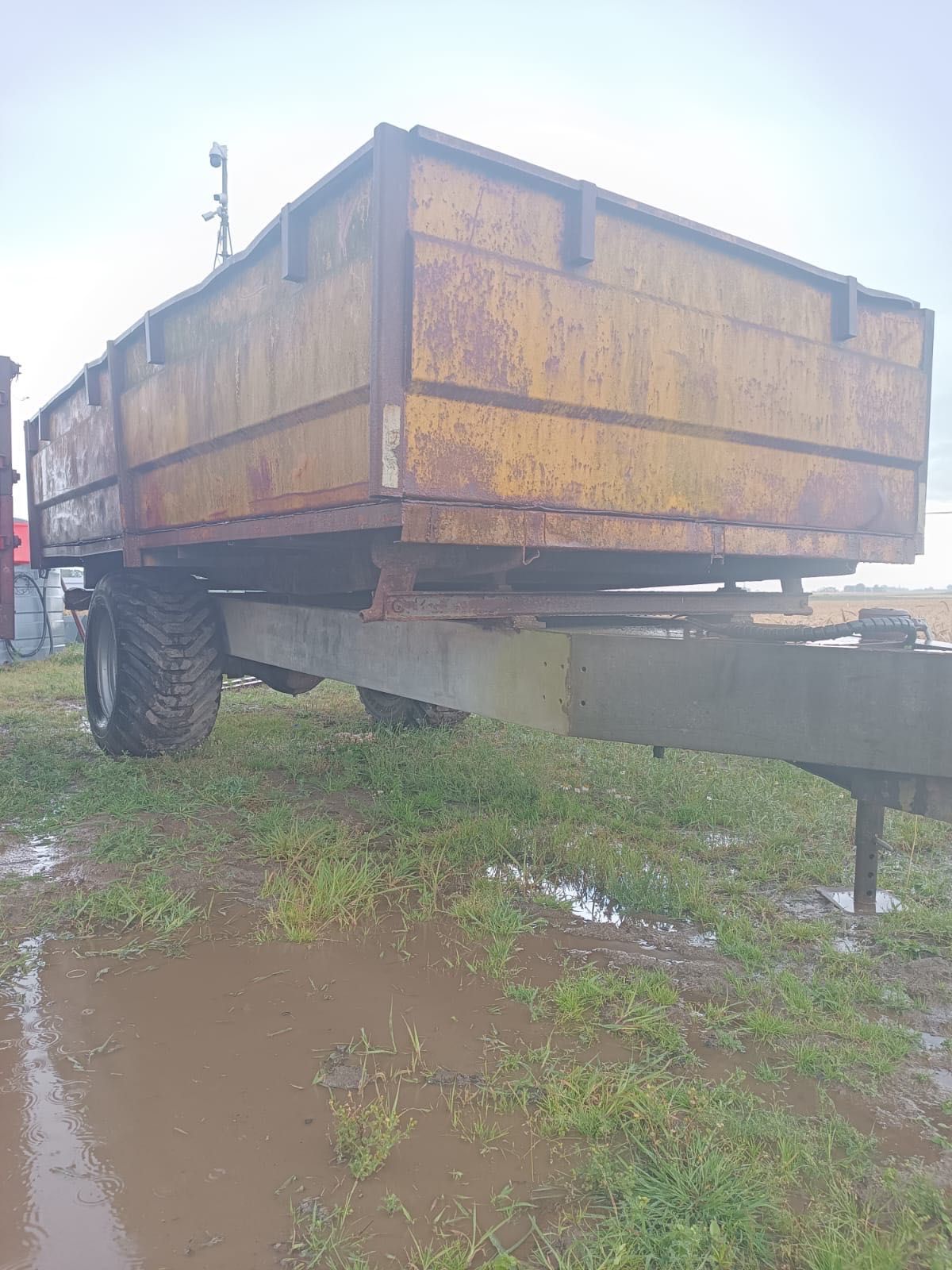 Przyczepa rolnicza wywrotka tandem