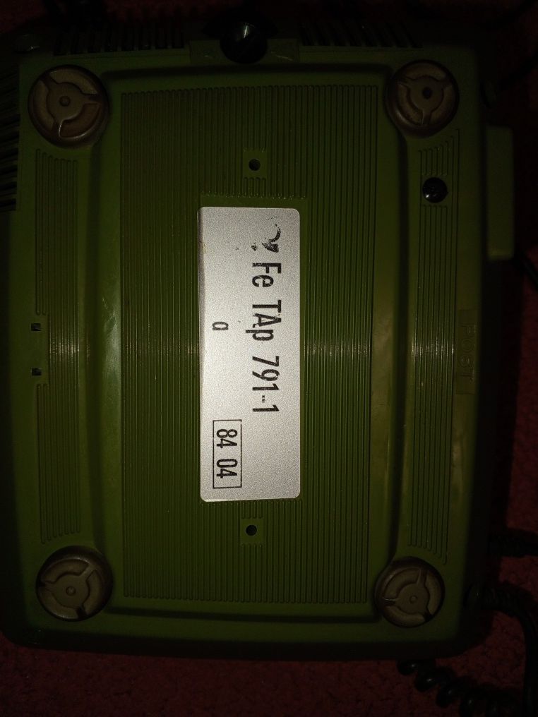 Старый ретро дисковый телефон Deutsche Post Fe TAp 791-1 Retro V