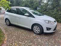 Ford Grand C-MAX Mam do sprzedania samochód Ford Grand C-Max 7 osobowy z hakiem