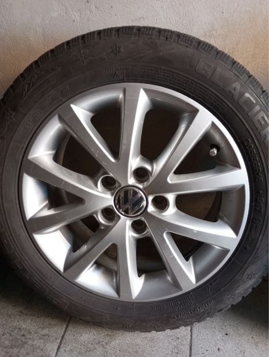 Диски VW оригінал з шинами зима PETLAS 205/55/R16