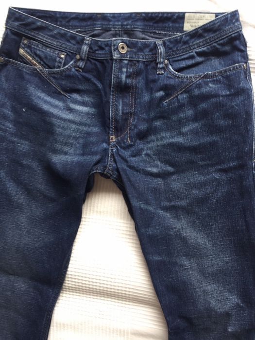 ZWĘŻANE NOGAWKI Diesel 33/32 spodnie jeansowe męskie