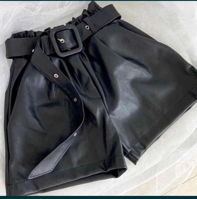 Шорти із еко-шкіри