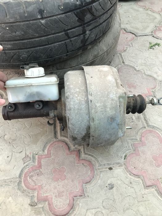 Вакуумний підсилювач на Газель