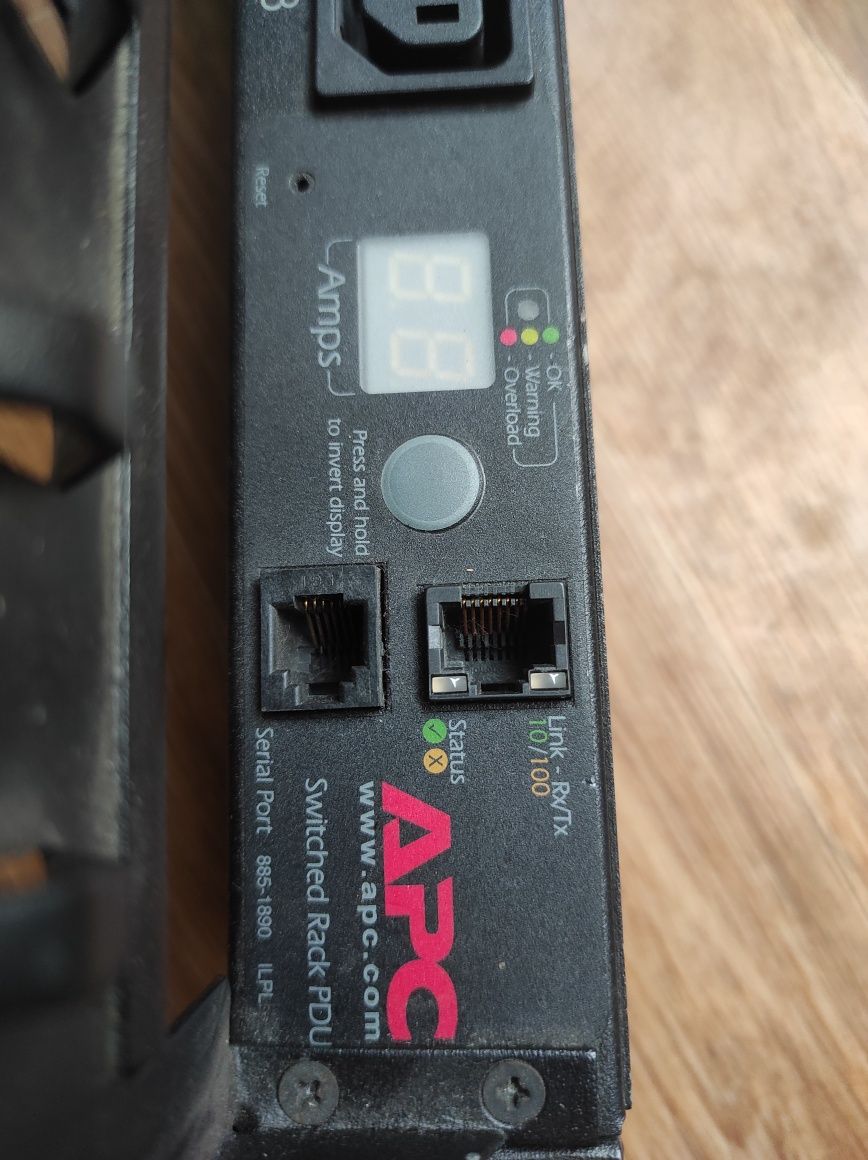 APC Switched Rack PDU AP7920