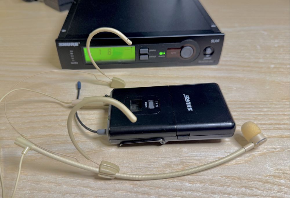 Оригінал! Shure SLX з головною гарнітурою, бодіпак SLX1, ресівер SLX4