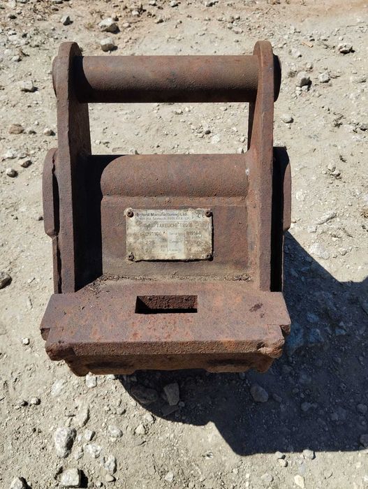Łyżka kopiąca 25cm 20cm głęboka szybkozłącze SL30 Takeuchi Bobcat