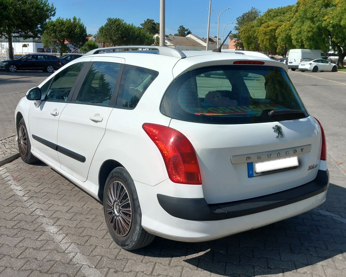 CARRINHA PEUGEOT 308SW COM TETO PANORÂMICO.Em muitíssimo bom estado.