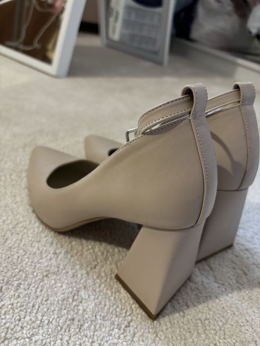 Туфлі жіночі/жіноче взуття