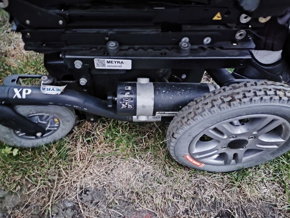 Wózek elektryczny MEYRA YOU-Q XP – sprawny, nowa bateria