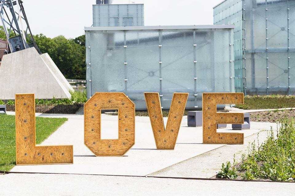 Sprzedam liter LOVE