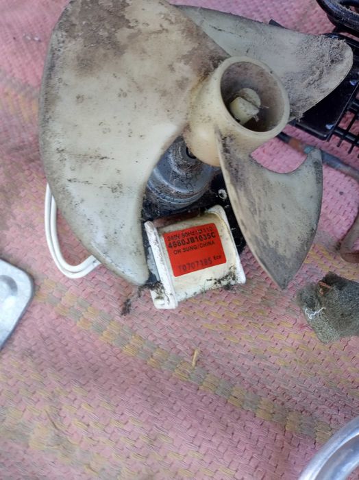 холодильник по запчастям LG GR-B429BLCA