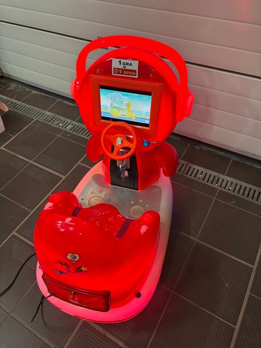 Automat zarobkowy rozrywkowy